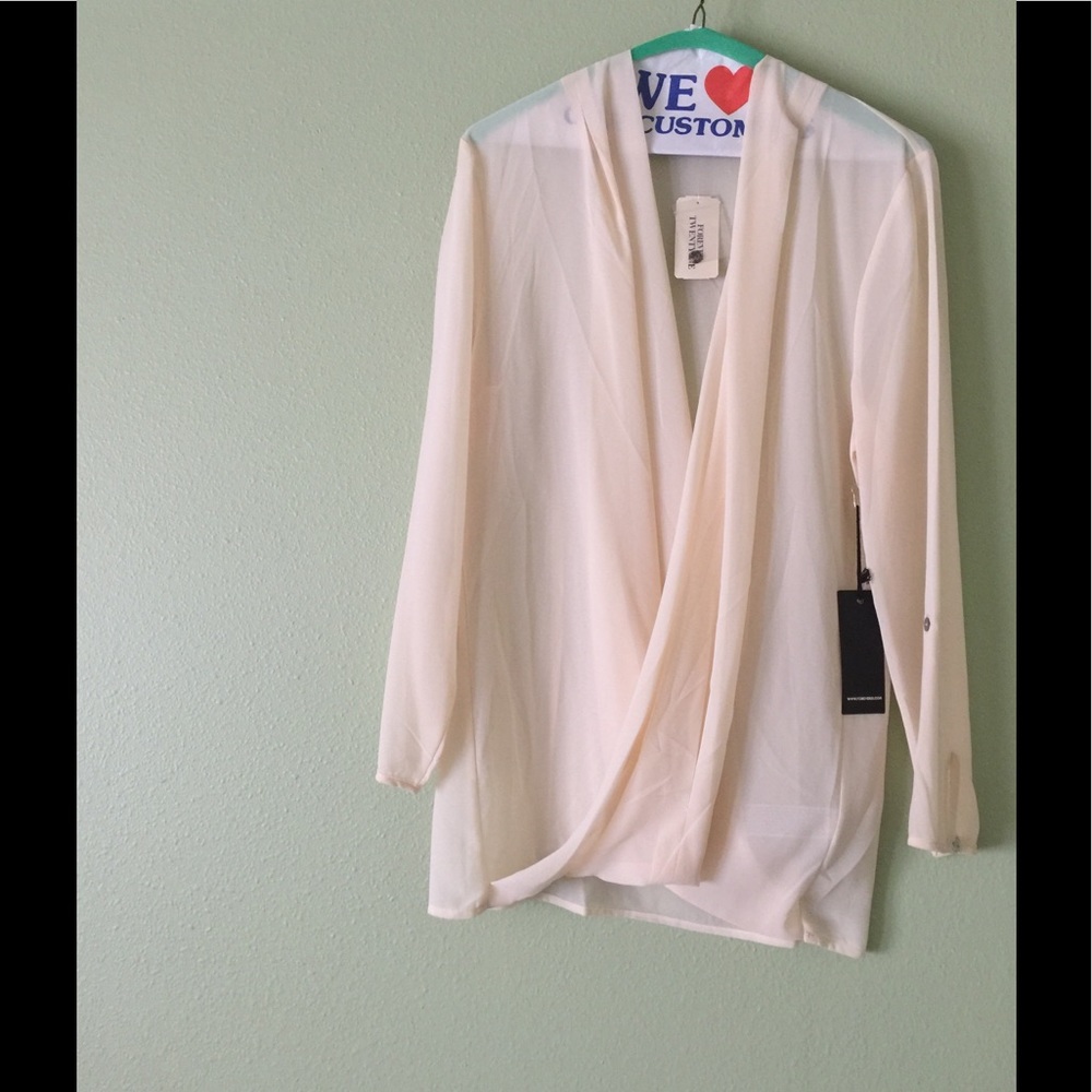 Forever21 NWT Surplice Woven Top In Cream